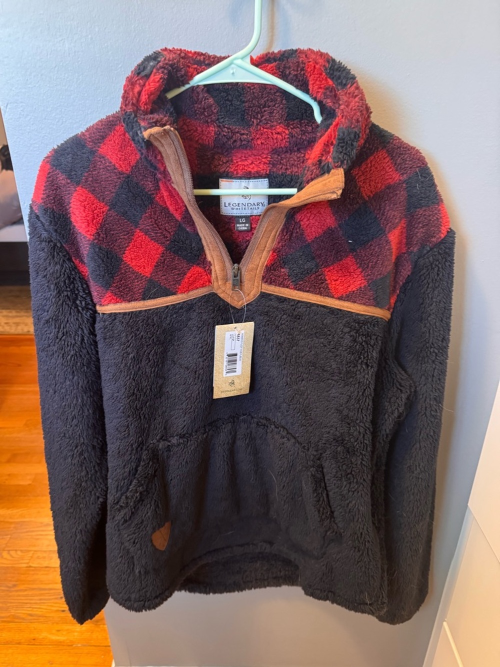 Legendary Whitetails Men's Red Buffalo Plaid & Black Sherpa Quarter-Zip Pullover